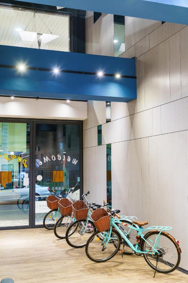 Doudian Ddinn Hotel Taichung Bagian luar foto