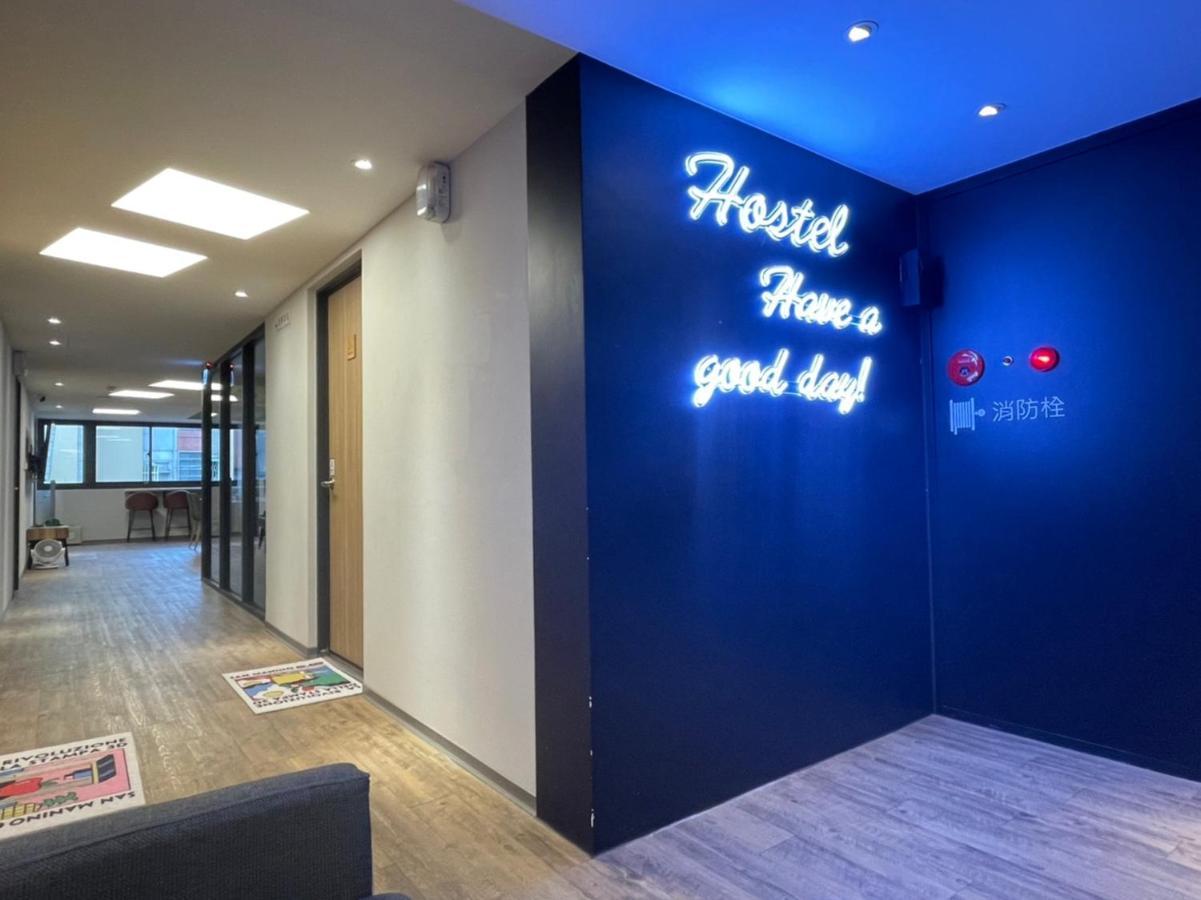Doudian Ddinn Hotel Taichung Bagian luar foto