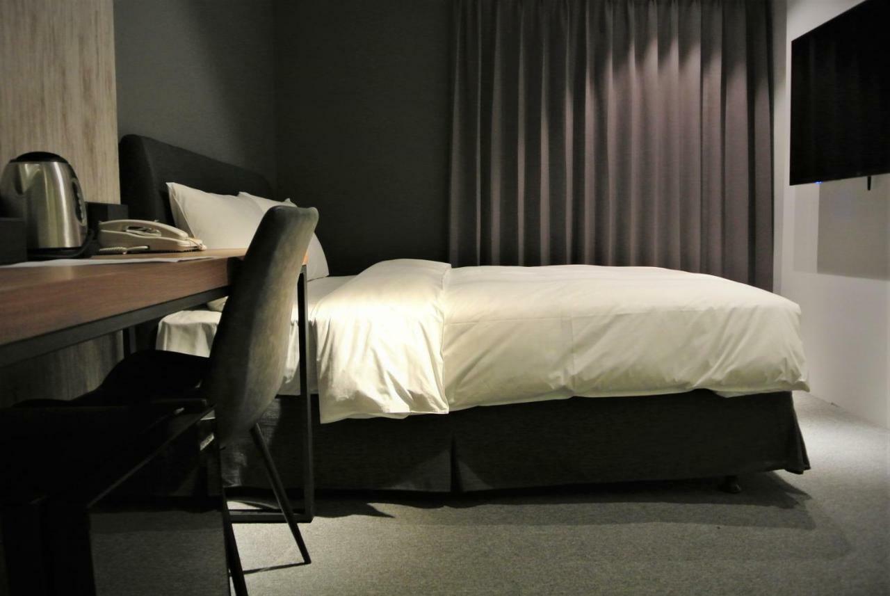 Doudian Ddinn Hotel Taichung Bagian luar foto