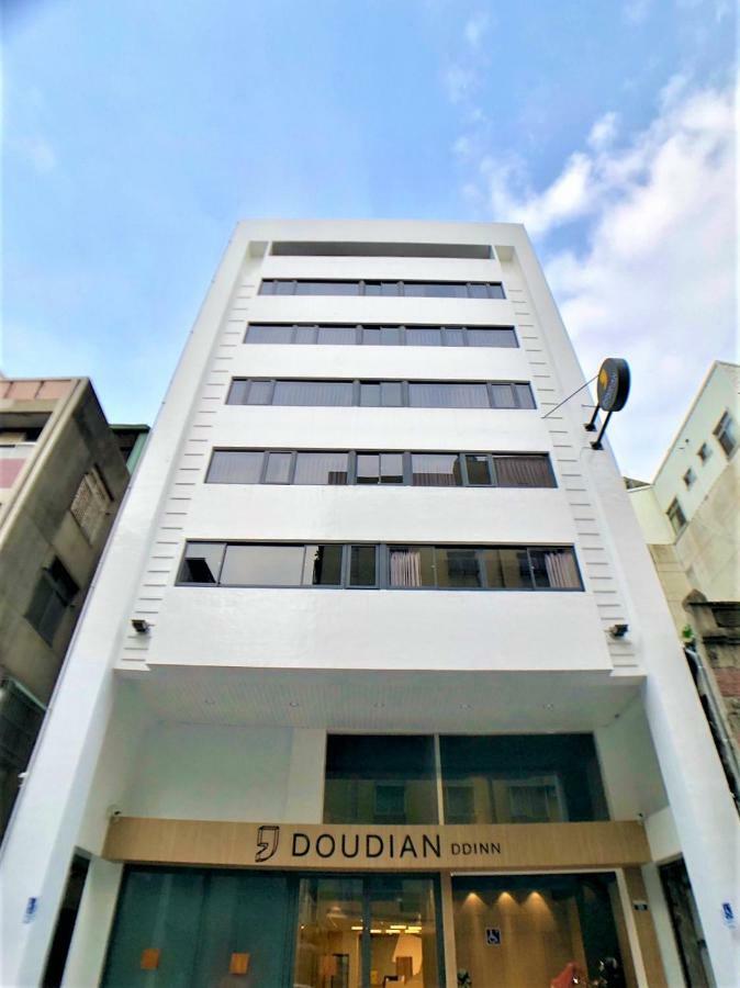 Doudian Ddinn Hotel Taichung Bagian luar foto