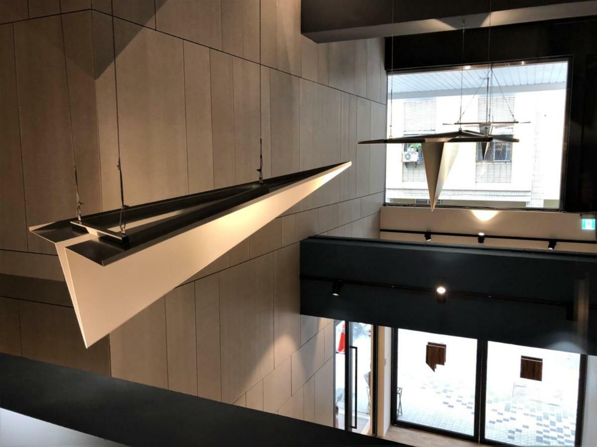 Doudian Ddinn Hotel Taichung Bagian luar foto